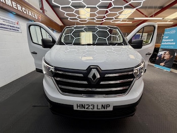 Used Renault Trafic 2023 for sale - 78240008: Photo