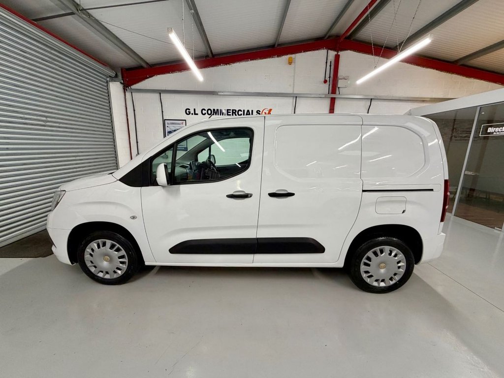 Used Vauxhall Combo 2021 for sale - 76333701: Photo 3