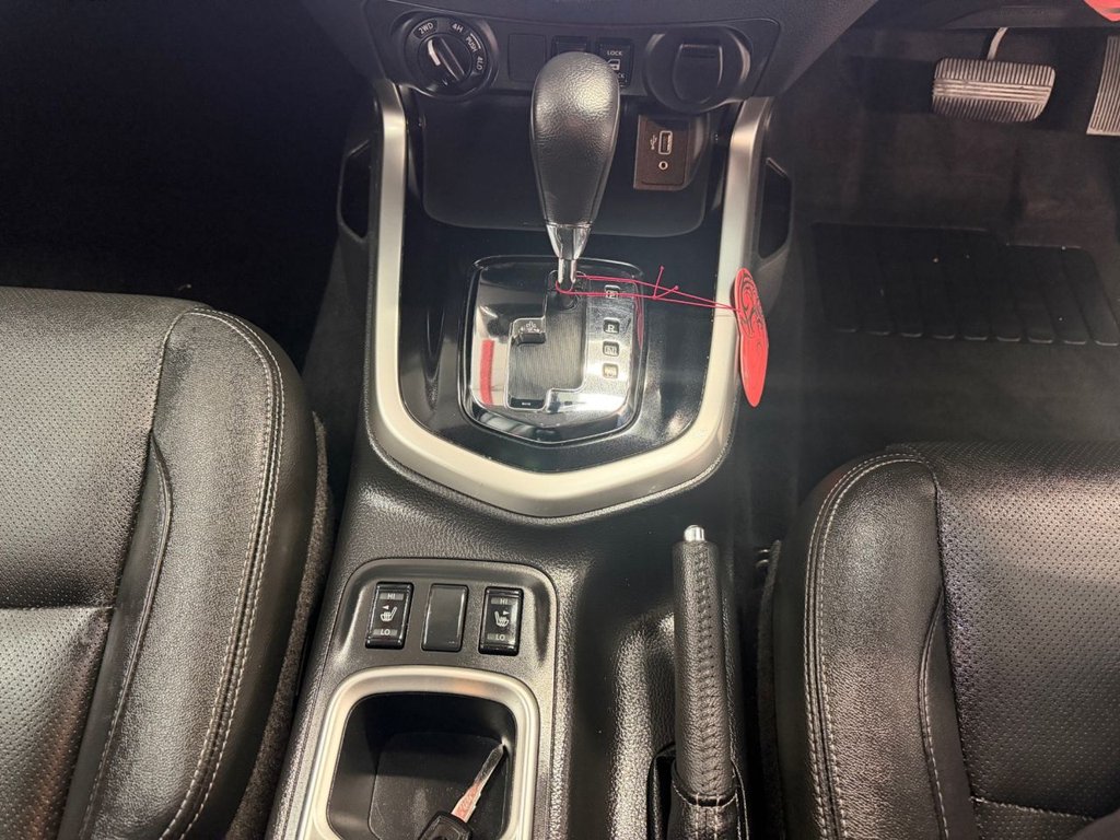 Used Nissan Navara 2021 for sale - 76470318: Photo 13