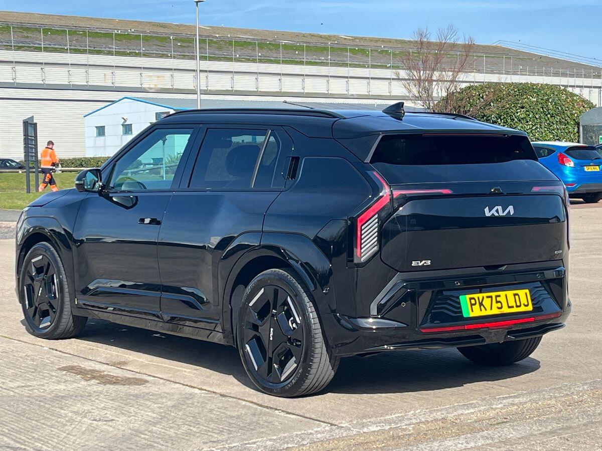 Used Kia EV3 2025 for sale - 77943818: Photo 3