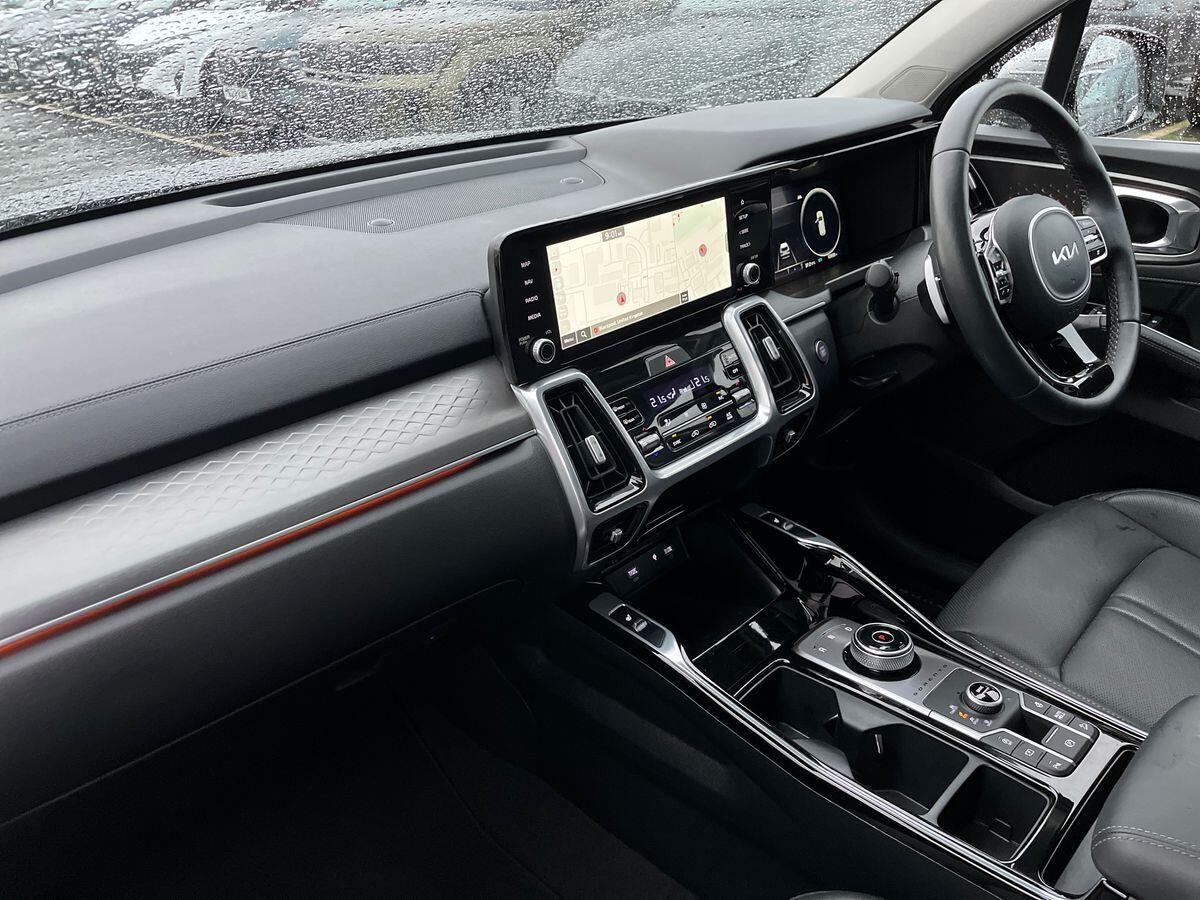 Used Kia Sorento 2023 for sale - 76820128: Photo 2