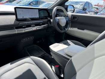 Used Kia EV3 2025 for sale - 74748180: Photo