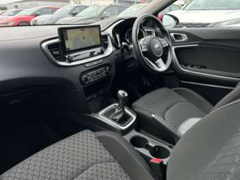 Used Kia Ceed 2020 for sale - 75055026: Photo