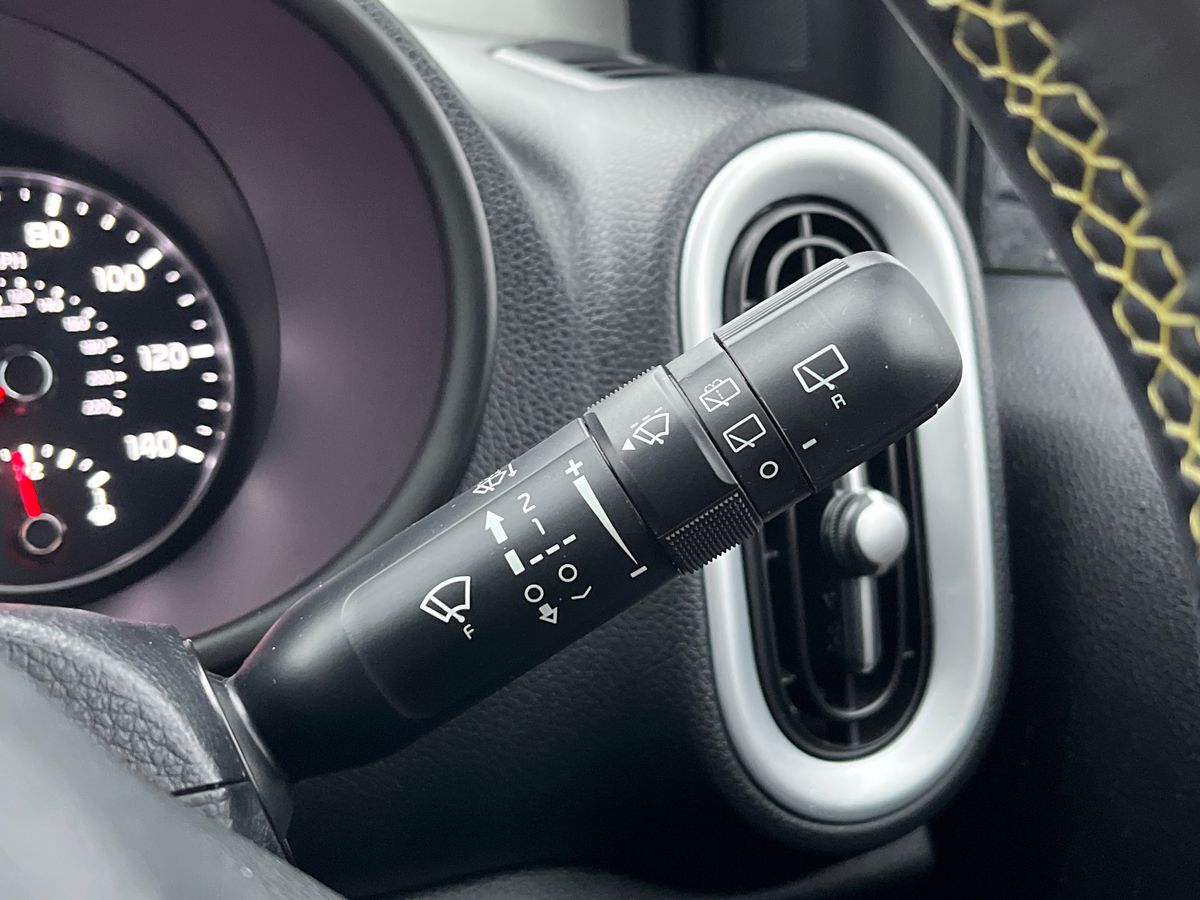 Used Kia Picanto 2023 for sale - 76946177: Photo 35