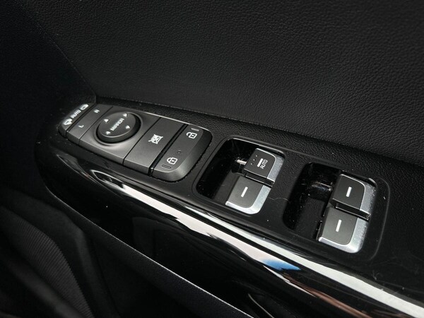 Used Kia Sportage 2021 for sale - 76017565: Photo 32
