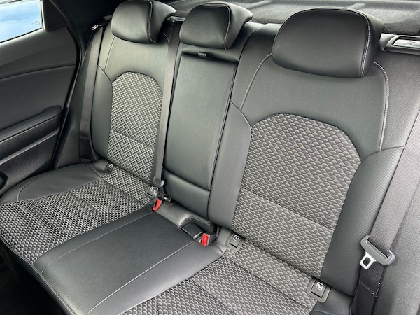 Used Kia XCeed 2022 for sale - 76300298: Photo 21