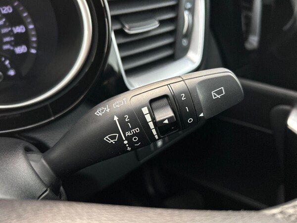 Used Kia XCeed 2022 for sale - 76300298: Photo 28