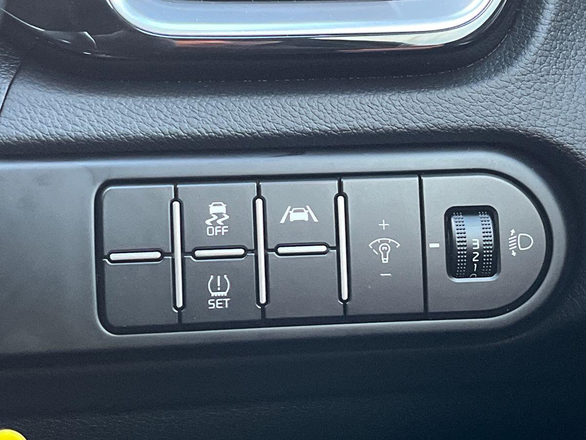 Used Kia XCeed 2025 for sale - 77128760: Photo 31