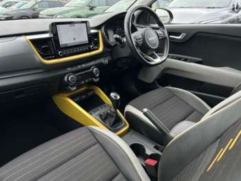 Used Kia Stonic 2023 for sale - 74923584: Photo
