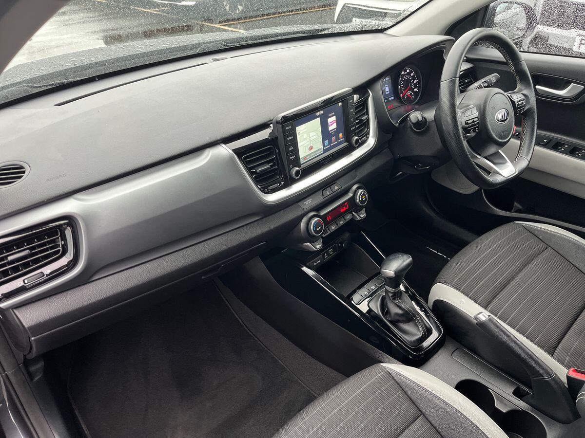 Used Kia Stonic 2019 for sale - 77620515: Photo 2