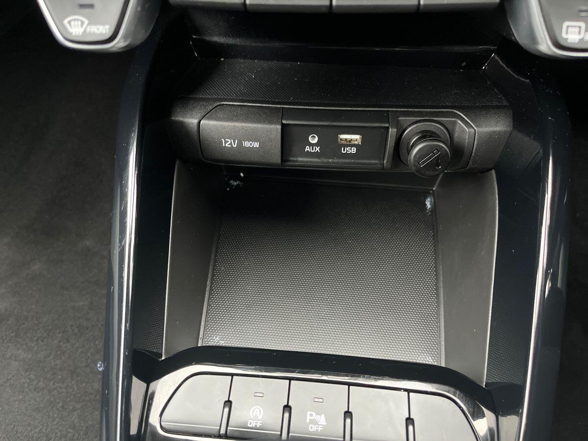 Used Kia Stonic 2019 for sale - 77620515: Photo 37