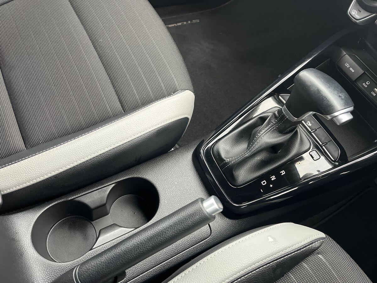 Used Kia Stonic 2019 for sale - 77620515: Photo 38