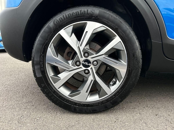 Used Kia Stonic 2023 for sale - 76300502: Photo 11