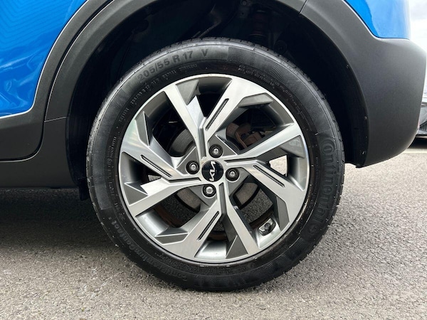 Used Kia Stonic 2023 for sale - 76300502: Photo 12