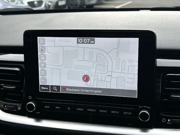 Used Kia Stonic 2023 for sale - 76300502: Photo 17