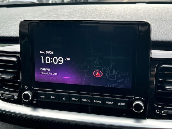 Used Kia Stonic 2023 for sale - 76300502: Photo 35