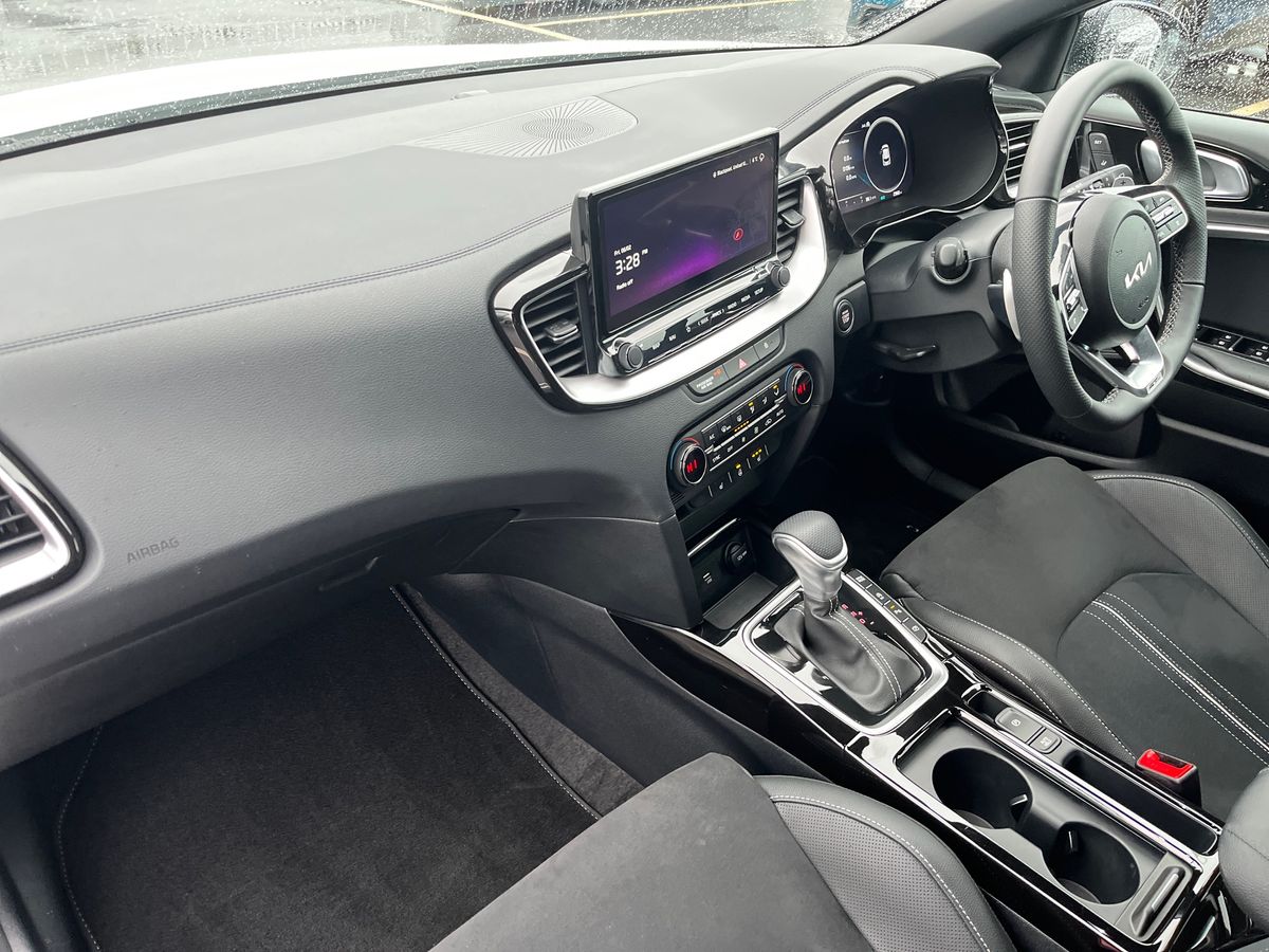 Used Kia XCeed 2025 for sale - 77475234: Photo 2