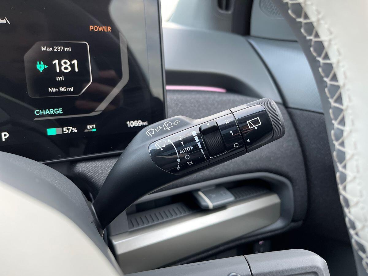 Used Kia EV3 2025 for sale - 76890263: Photo 40