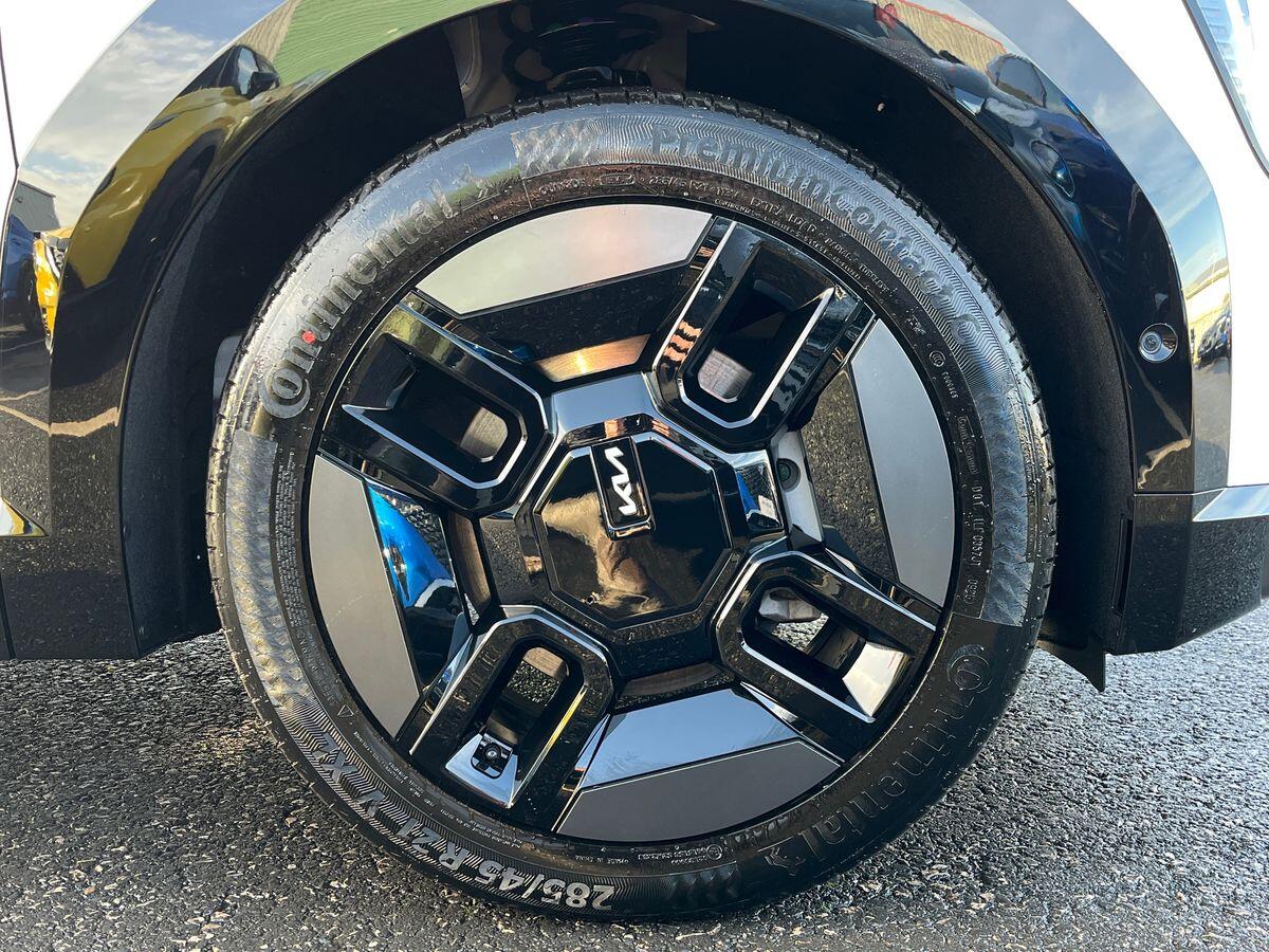 Used Kia EV9 2025 for sale - 76863226: Photo 10