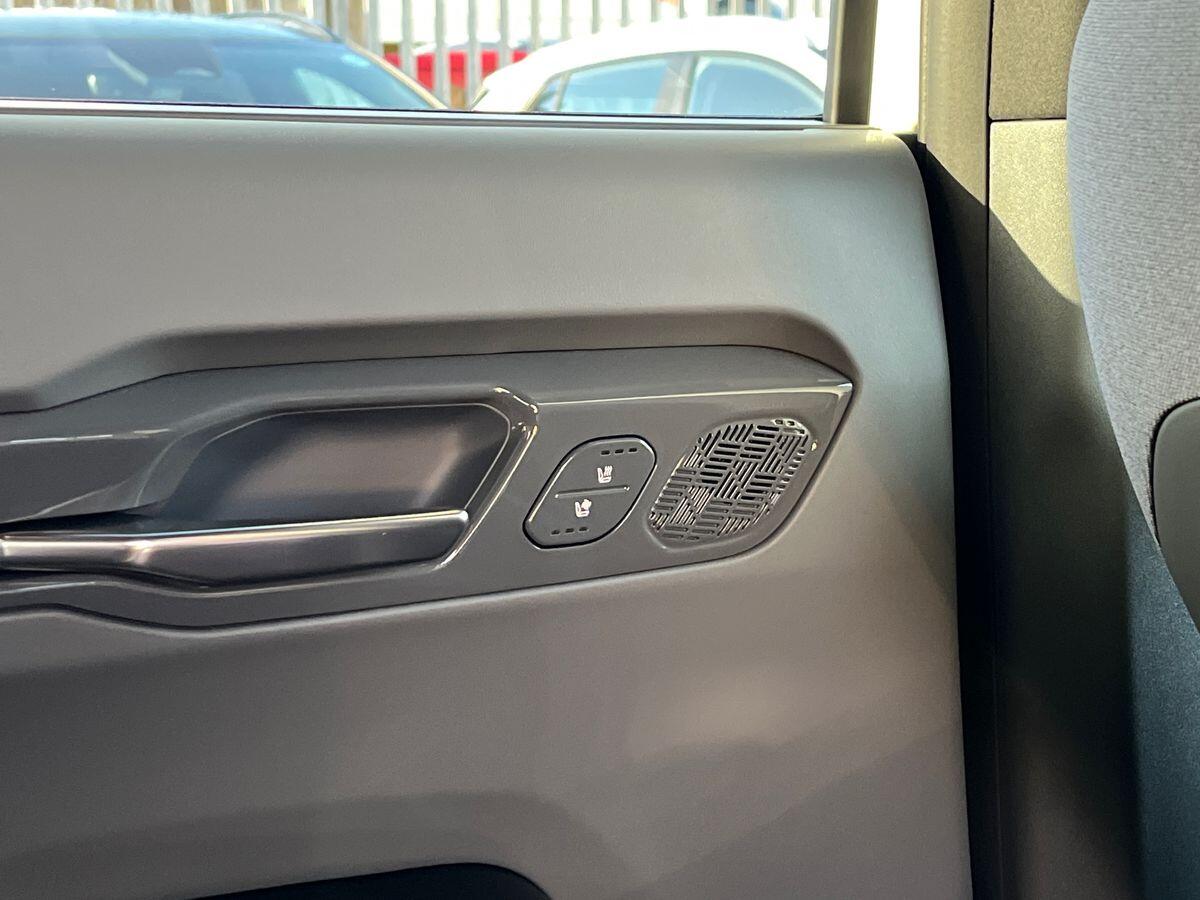 Used Kia EV9 2025 for sale - 76863226: Photo 37