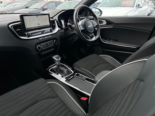 Used Kia Ceed 2025 for sale - 76017572: Photo 2