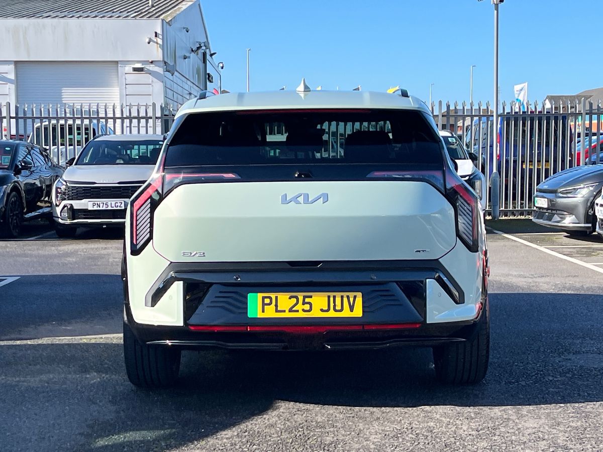 Used Kia EV3 2025 for sale - 77743610: Photo 5