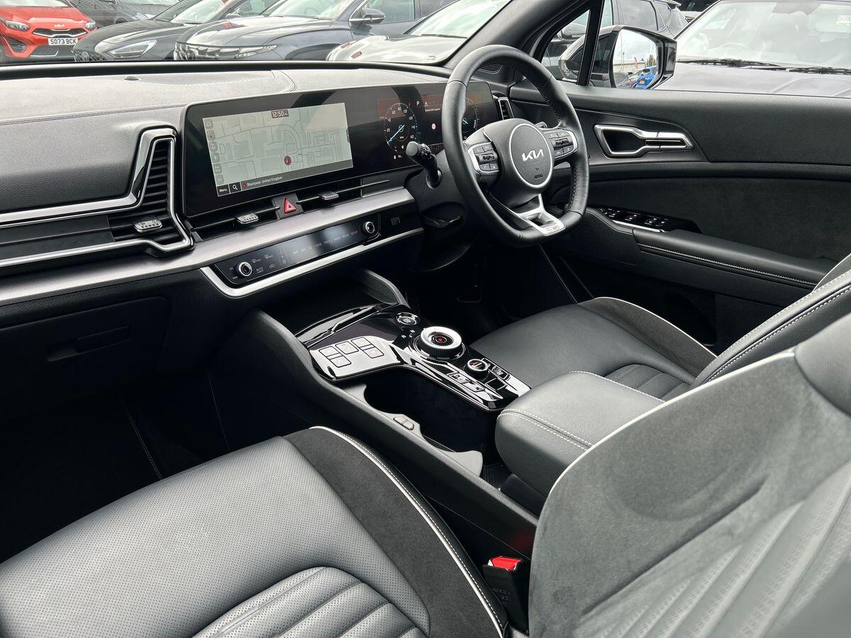 Used Kia Sportage 2022 for sale - 76300301: Photo 2