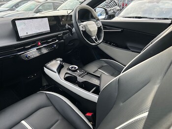 Used Kia EV6 2025 for sale - 76535282: Photo