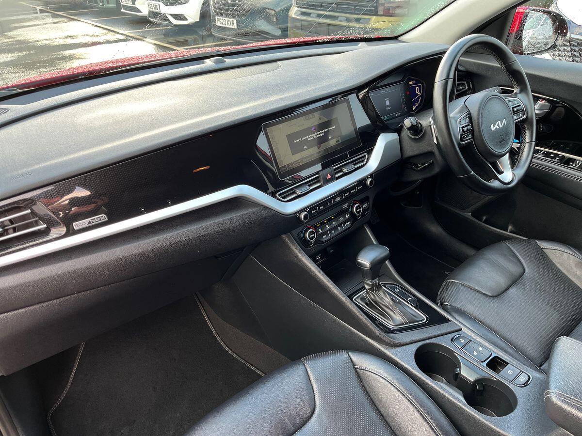 Used Kia Niro 2022 for sale - 76746379: Photo 2