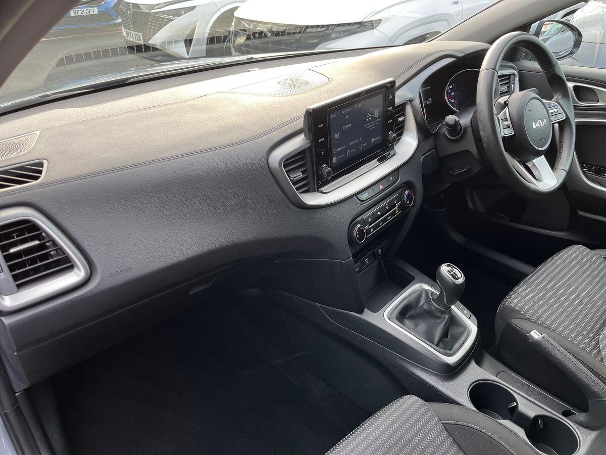 Used Kia Ceed 2023 for sale - 77271765: Photo 2