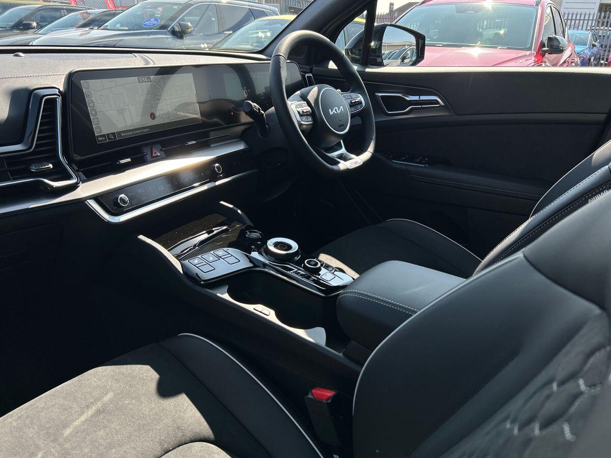 Used Kia Sportage 2025 for sale - 77002162: Photo 2