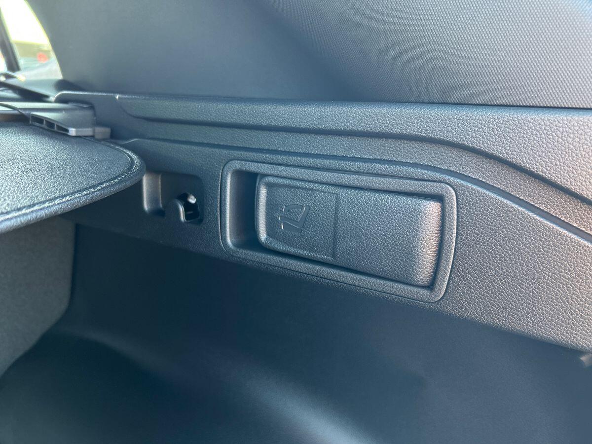 Used Kia Sportage 2025 for sale - 77002162: Photo 24