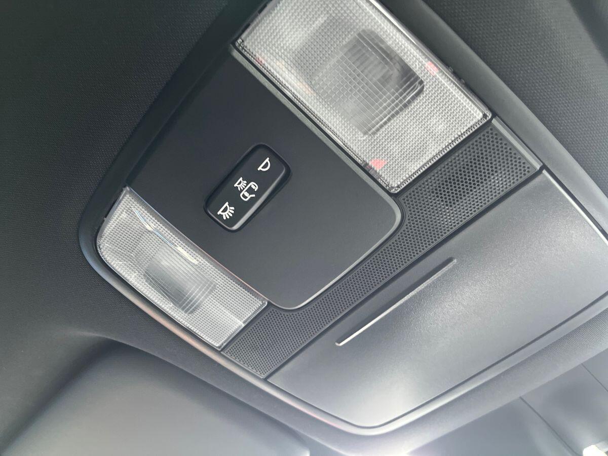 Used Kia XCeed 2023 for sale - 77805310: Photo 42