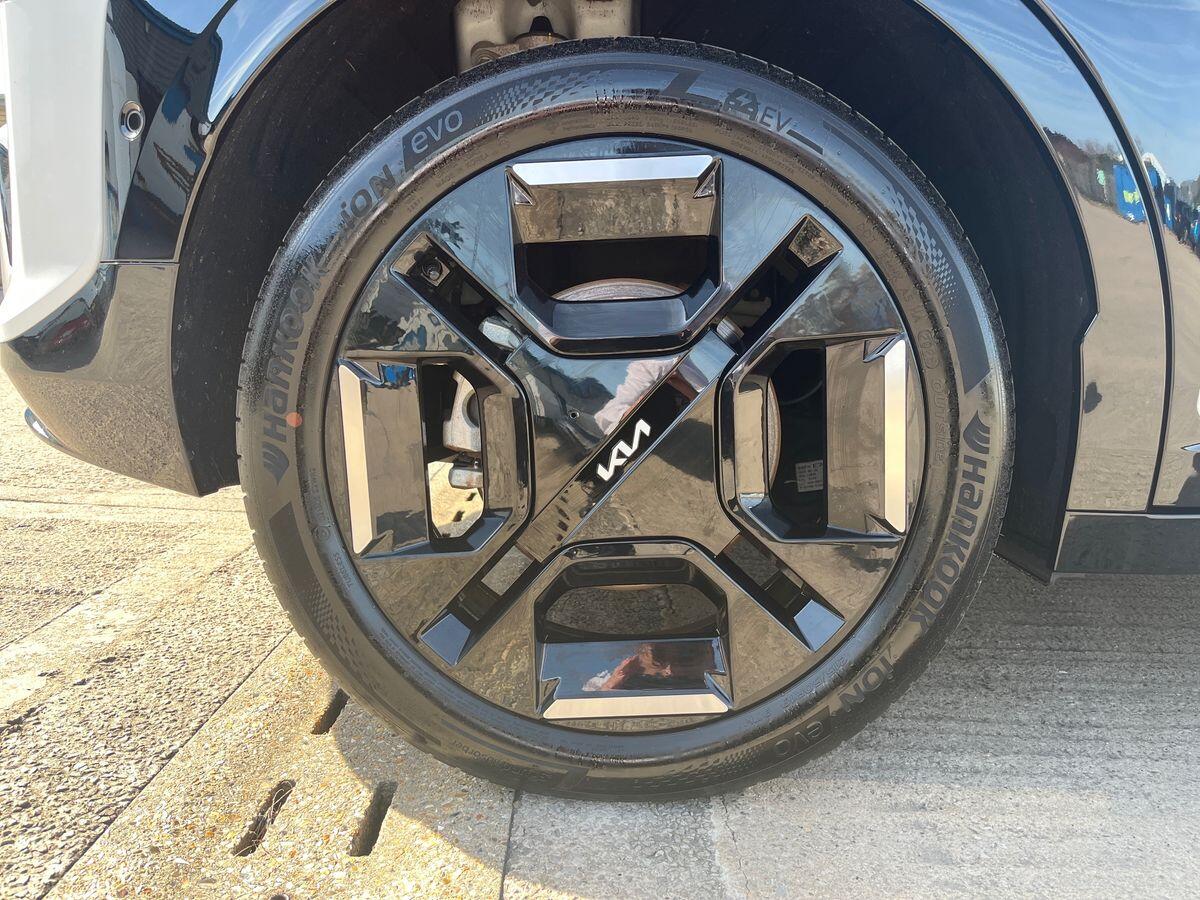 Used Kia EV3 2025 for sale - 77943720: Photo 11