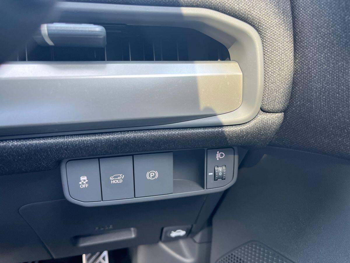 Used Kia EV3 2025 for sale - 77943720: Photo 42