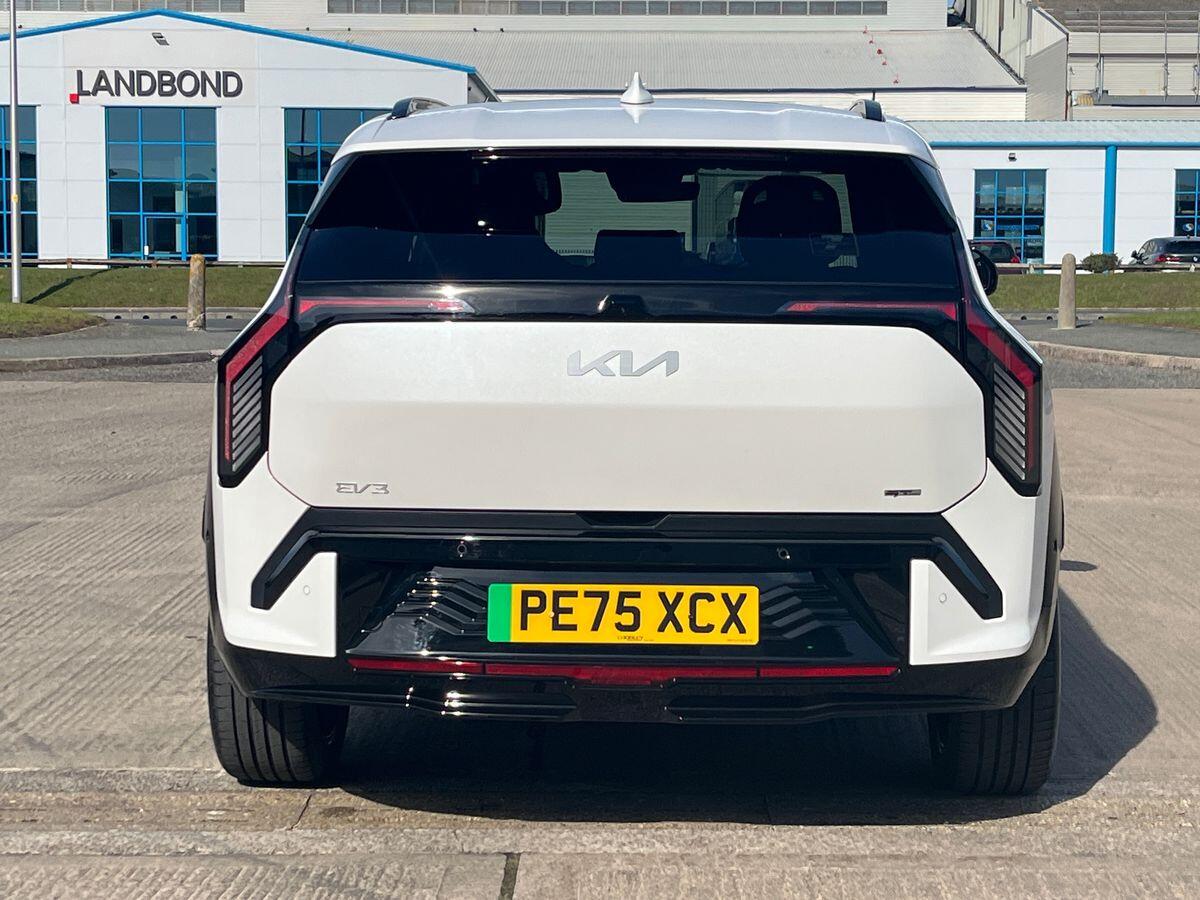 Used Kia EV3 2025 for sale - 77943720: Photo 5