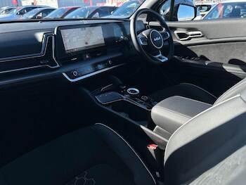 Used Kia Sportage 2025 for sale - 76036755: Photo 2