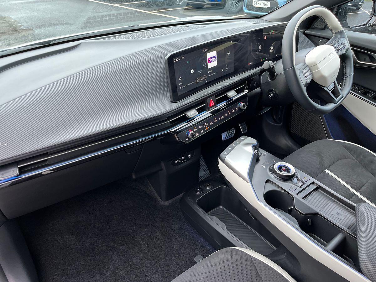 Used Kia EV6 2025 for sale - 77390131: Photo 2