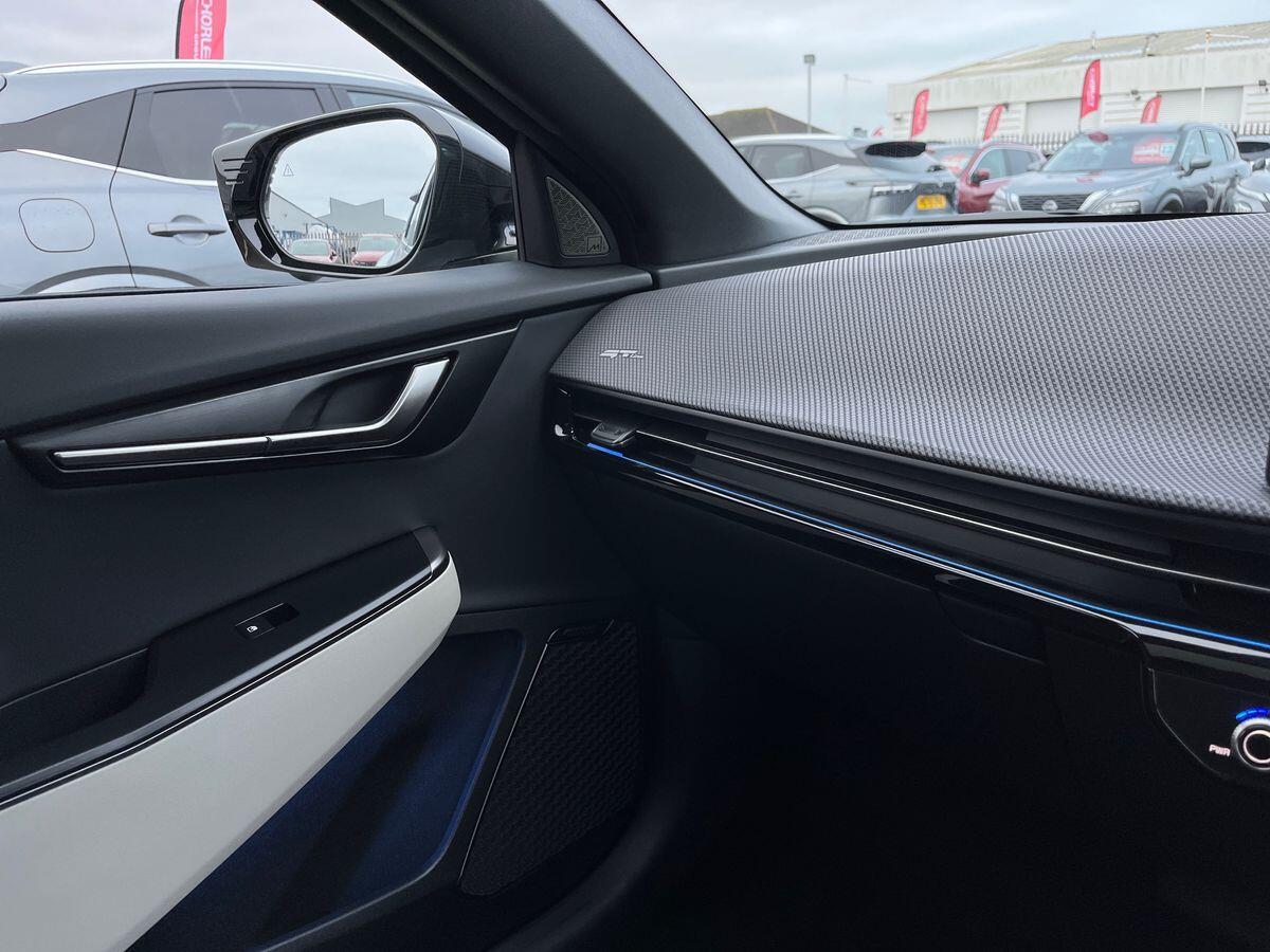 Used Kia EV6 2025 for sale - 77390131: Photo 39