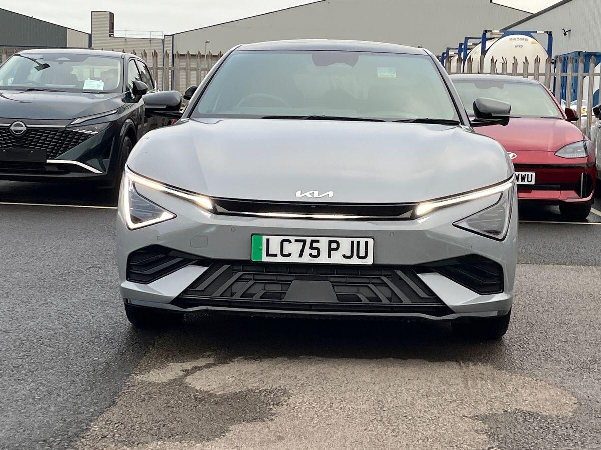 Used Kia EV6 2025 for sale - 77390131: Photo 4