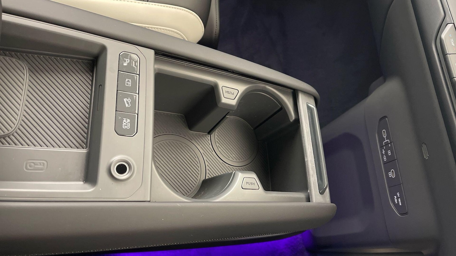 Used Kia EV9 2025 for sale - 77629628: Photo 19