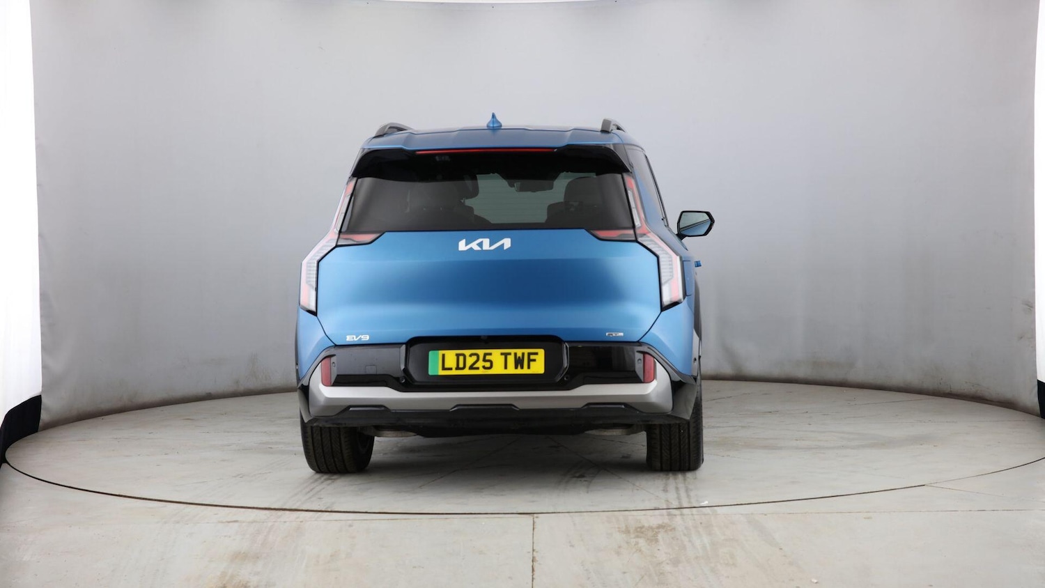 Used Kia EV9 2025 for sale - 77629628: Photo 5