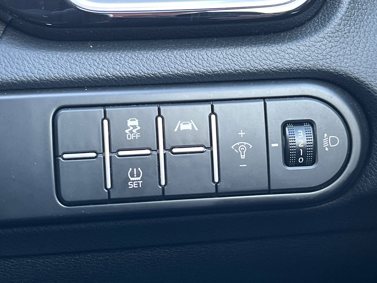 Used Kia XCeed 2023 for sale - 76969322: Photo 45