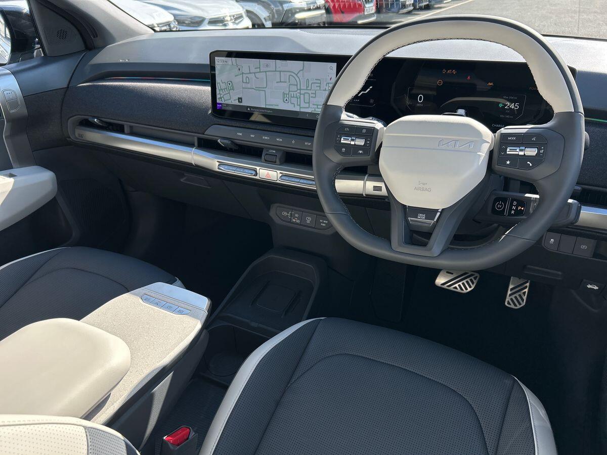 Used Kia EV3 2025 for sale - 77916502: Photo 14