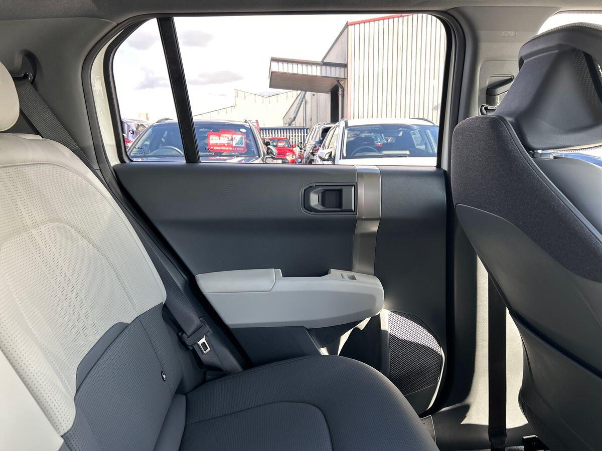 Used Kia EV3 2025 for sale - 77916502: Photo 24