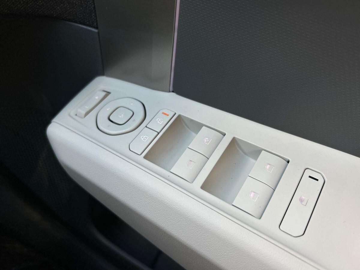 Used Kia EV3 2025 for sale - 77916502: Photo 32