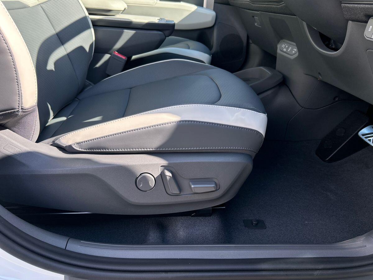 Used Kia EV3 2025 for sale - 77916502: Photo 33