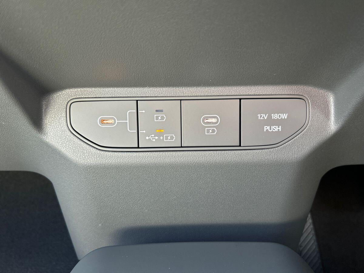 Used Kia EV3 2025 for sale - 77916502: Photo 39