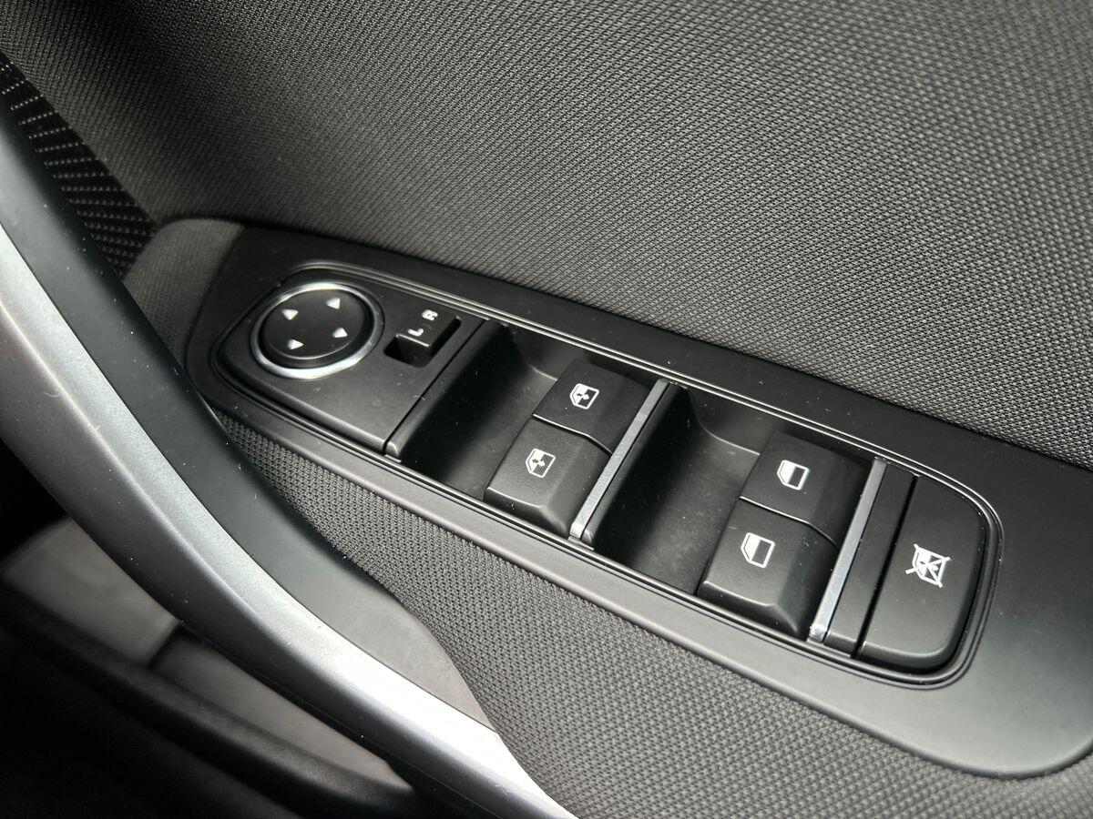 Used Kia XCeed 2023 for sale - 76488341: Photo 31