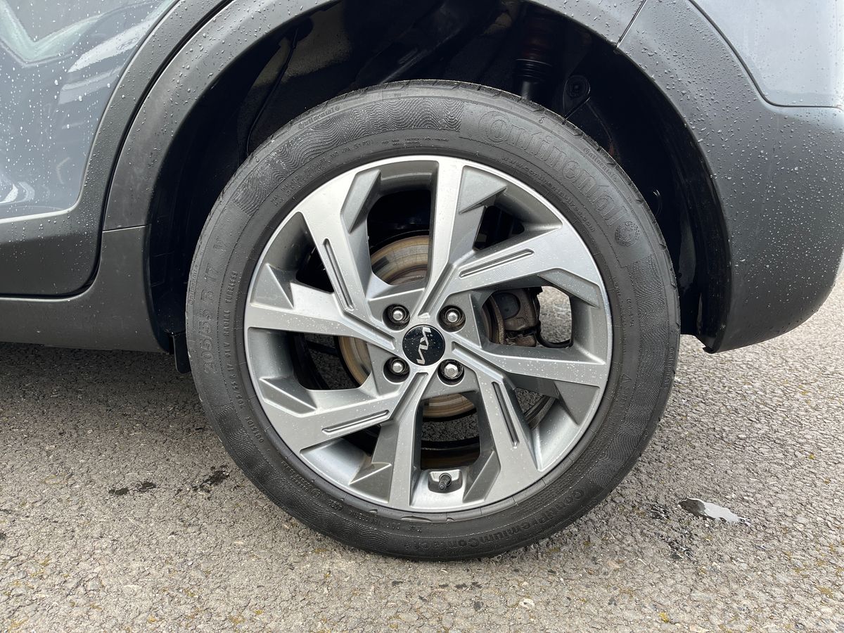 Used Kia Stonic 2023 for sale - 77904537: Photo 12